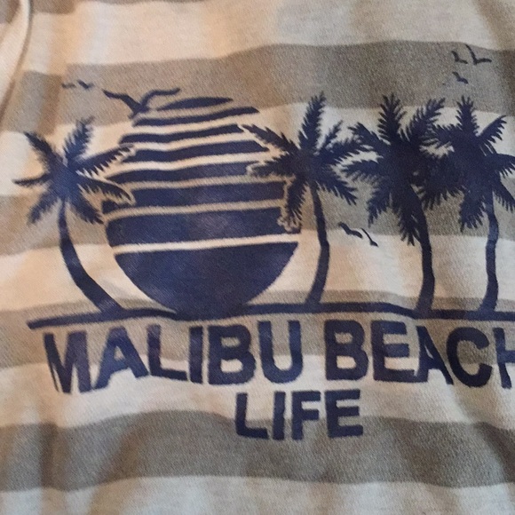 Skater Sweatshirt - Picture 4 of 4